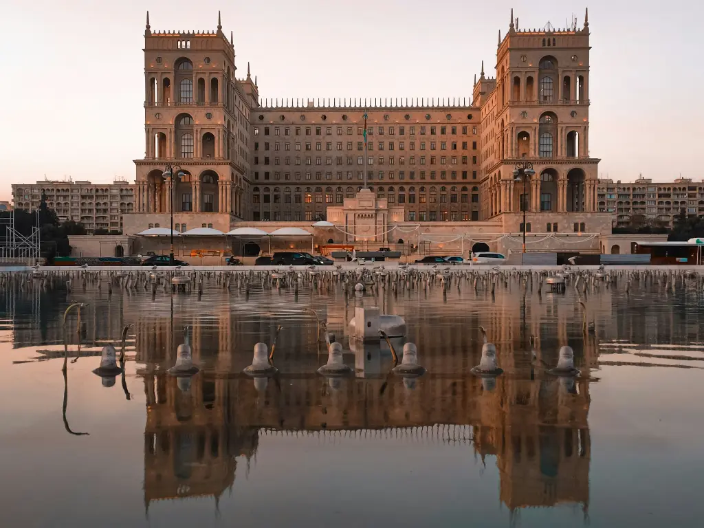 unsplash_YDpOE-vttIo_Azerbaijan.jpg.jpg.jpg.jpg.jpg.jpg.jpg.webp