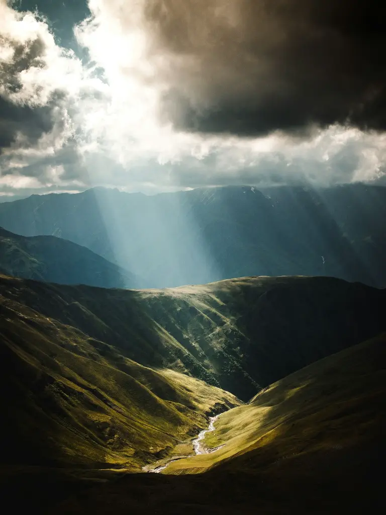 unsplash_sPDYu82-T6w_georgia.jpg.jpg.jpg.jpg.jpg.jpg.jpg.webp