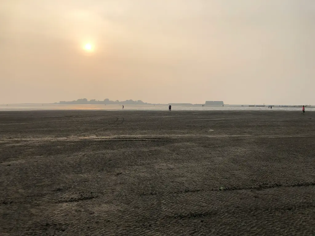 unsplash_TdRR6QJ5xM4_alibaug.jpg.jpg.jpg.jpg.jpg.webp