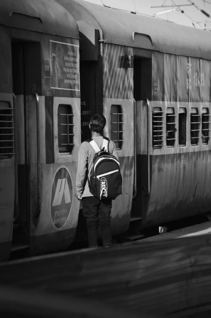 unsplash_f3y6a153iPc_Shirdi.jpg.jpg.jpg.jpg.jpg.jpg.jpg.jpg.webp