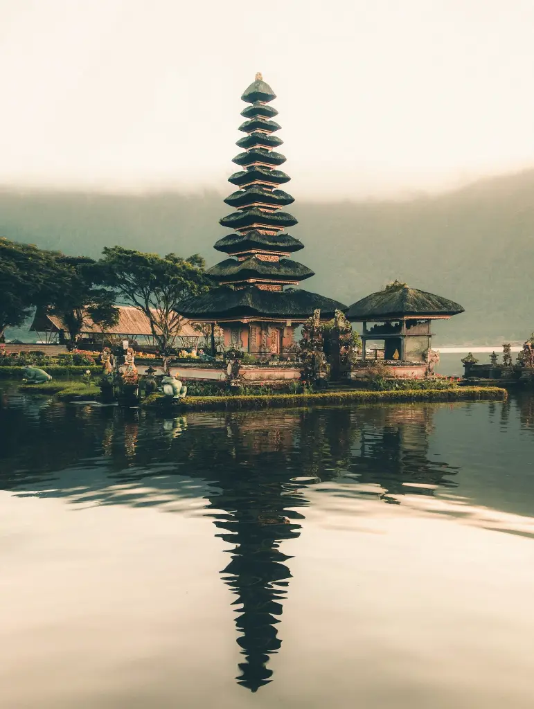 unsplash_1kdIG_258bU_bali.jpg.jpg.webp