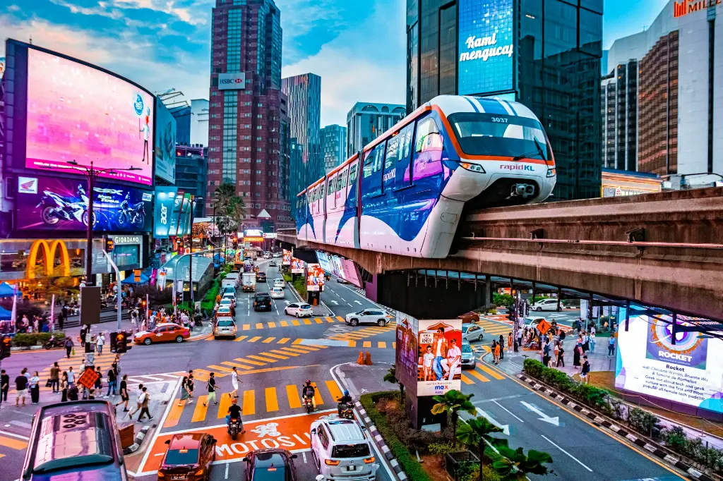 unsplash_sTCQTk2fxW0_MALAYSIA.jpg.jpg.jpg.jpg.jpg.jpg.webp