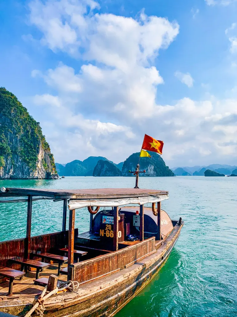 unsplash_XgMKVW-ZqDc_Vietnam.jpg.jpg.jpg.jpg.jpg.jpg.jpg.jpg.jpg.webp