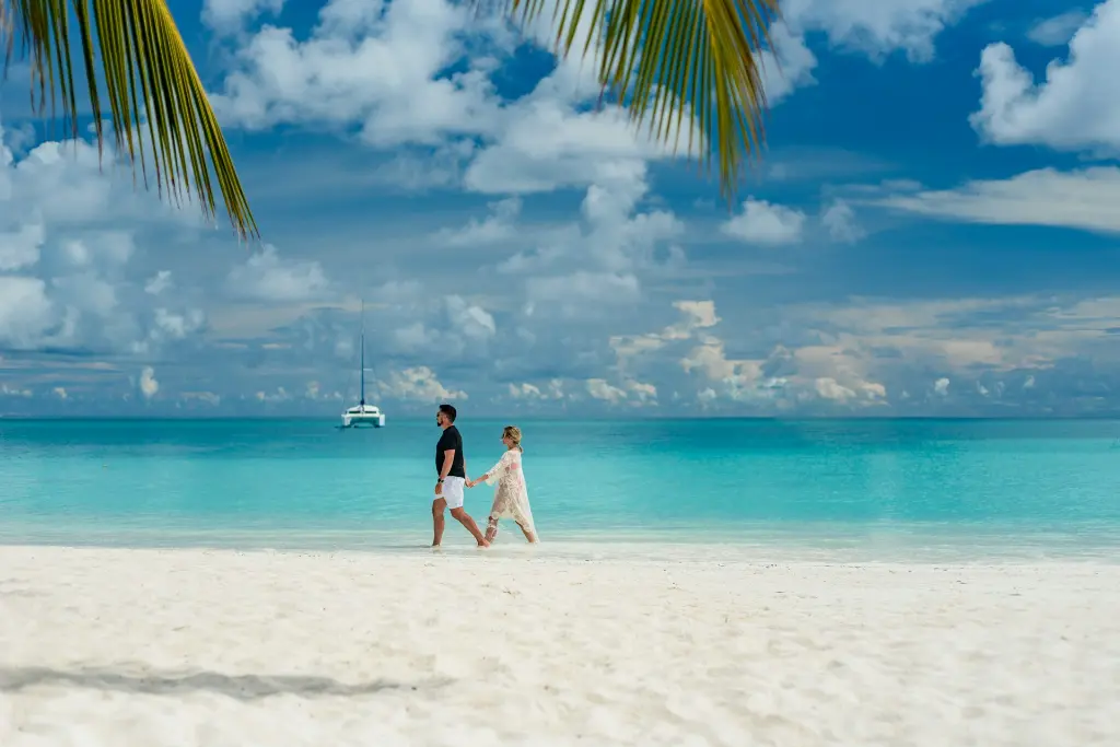 unsplash_JgoimfNBnWs_Maldives.jpg.jpg.jpg.jpg.jpg.jpg.jpg.jpg.jpg.jpg.webp