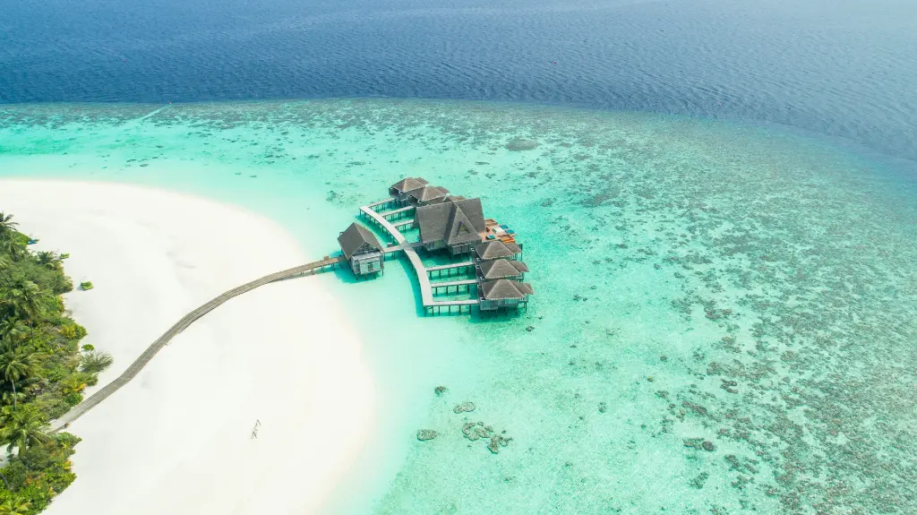 unsplash_Fj_39H4NeOo_Maldives.jpg.jpg.jpg.jpg.jpg.jpg.jpg.jpg.webp
