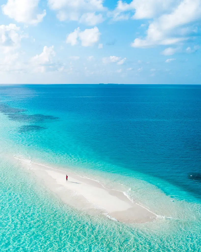unsplash_wUjvmB-EMjs_Maldives.jpg.jpg.jpg.jpg.jpg.jpg.jpg.webp